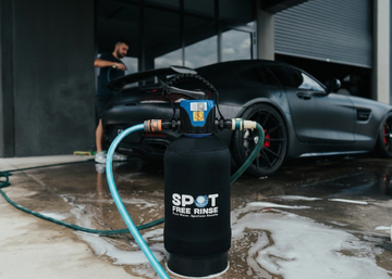 Spot Free Rinse deionised water tank set up for washing on the road